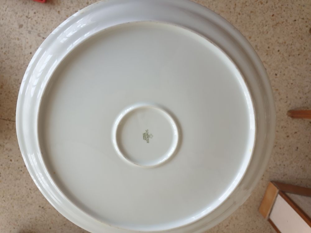 plat &agrave; g&acirc;teau en porcelaine allemande Décoration