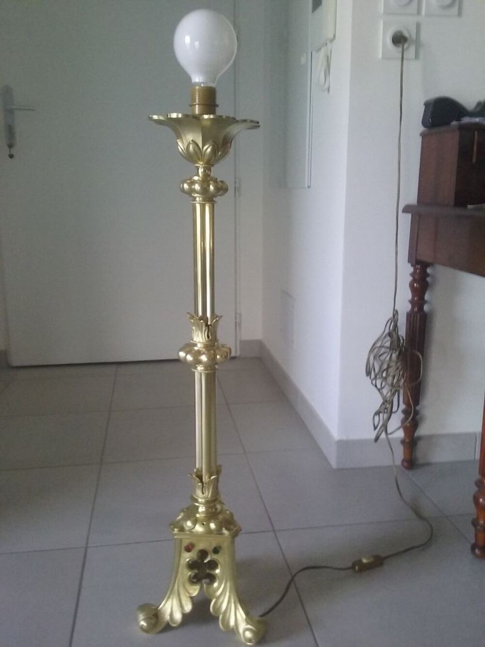 PIC CIERGE mont&eacute; en lampadaire Décoration