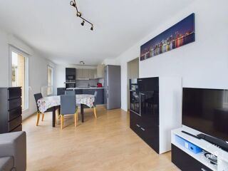  Appartement  vendre 4 pices 81 m