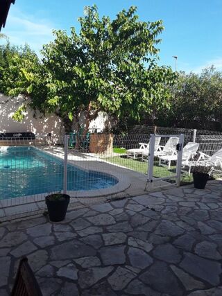  Villa à vendre 9 pièces 250 m²