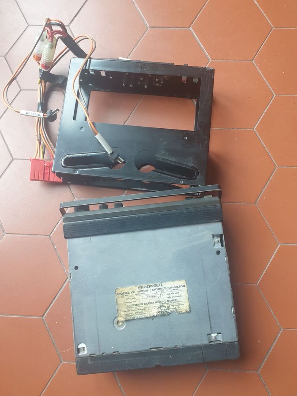 Mod&egrave;le rare - Autoradio cassette Pioneer KE-4930B Audio et hifi