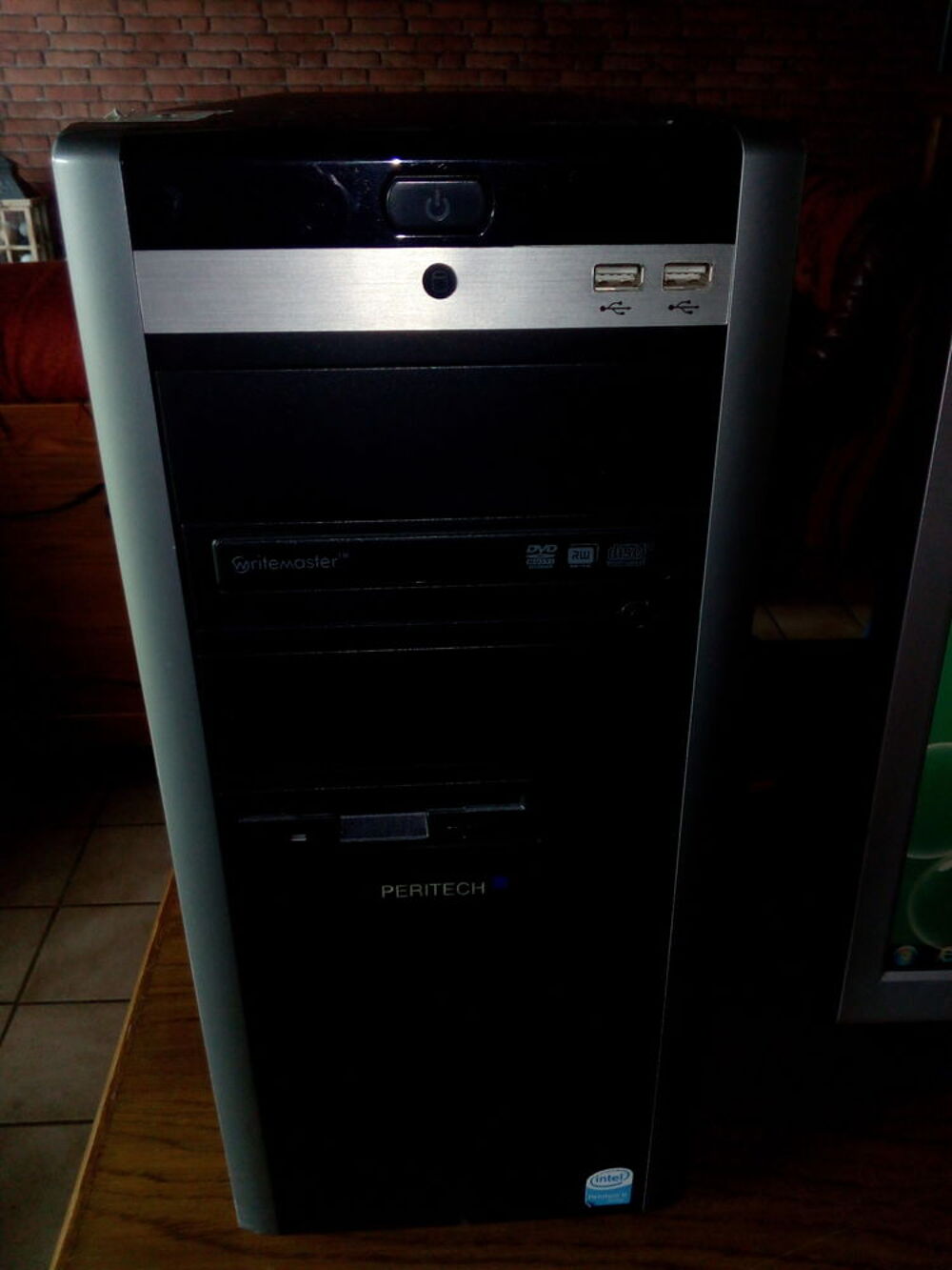 PC intel pentium CPU 3 GHZ avec &eacute;cran et clavier Matériel informatique