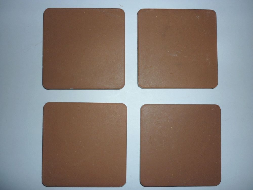 Lot 240 tomettes anciennes carr&eacute;es (73mm x 73mm x 7mm) Bricolage