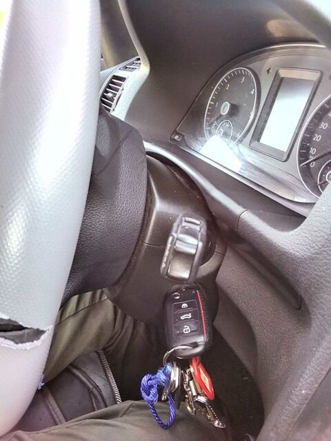 Volkswagen touran voiture+