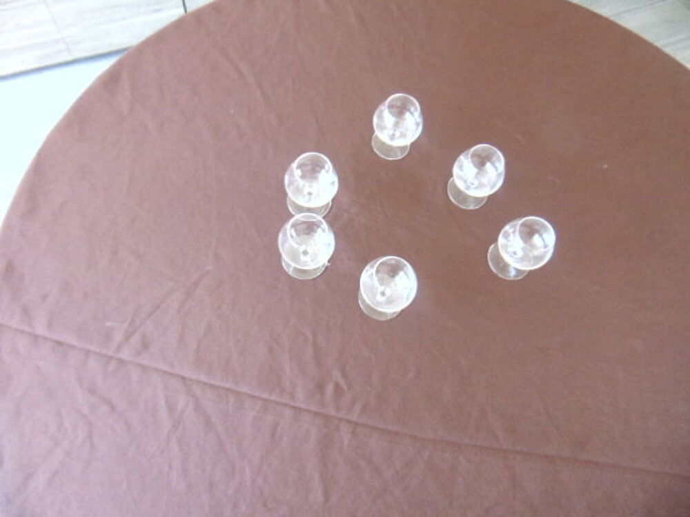 Service &agrave; Cognac en cristal de S&egrave;vres ? 6 verres + coffret Cuisine