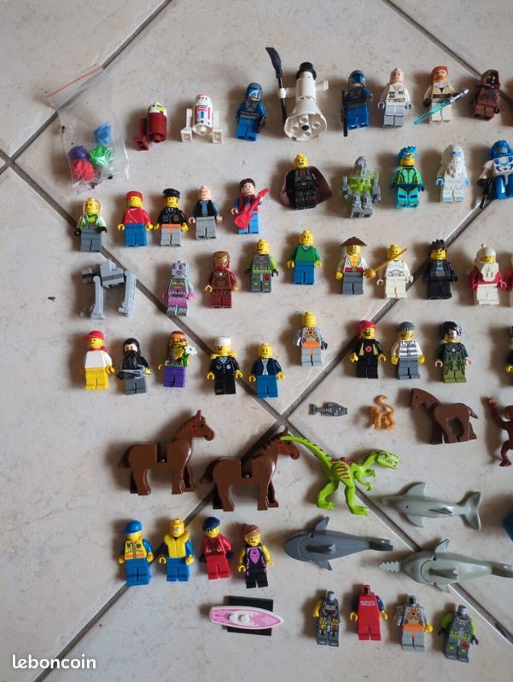 Lego figurines star wars, city, atlantis, Ninjago, animaux, Jeux / jouets