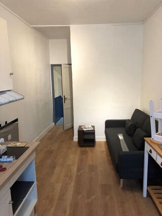  Appartement à louer 2 pièces 33 m²