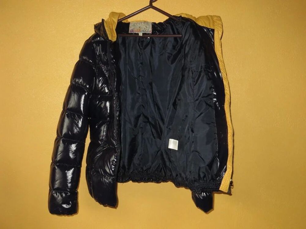 Doudoune brillante bleue fonc&eacute;e d&eacute;perlante - Femme Ado Vêtements