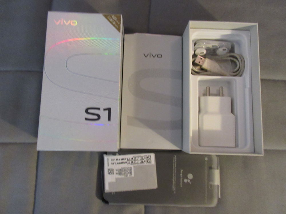Smartphone VIVO S1 Téléphones et tablettes