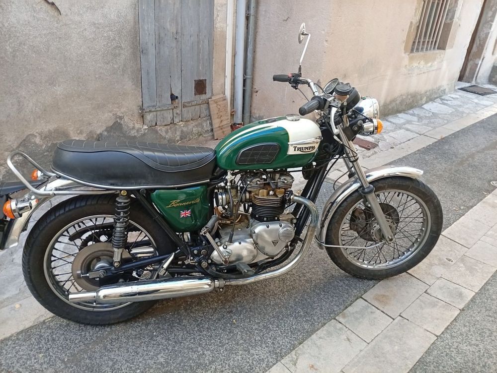 TRIUMPH 1979 occasion 48400 Florac