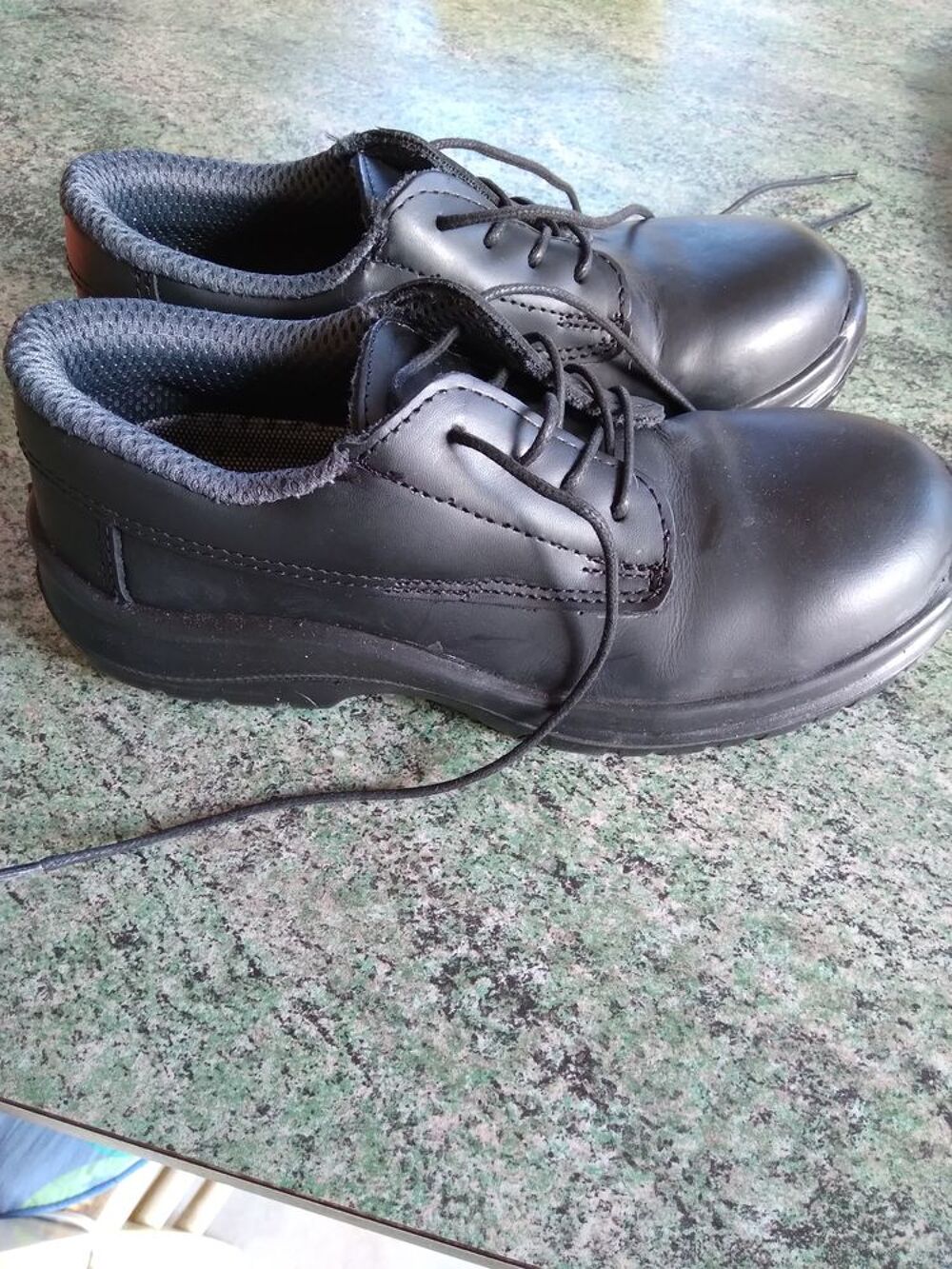 Chaussures de s&eacute;curit&eacute; Chaussures