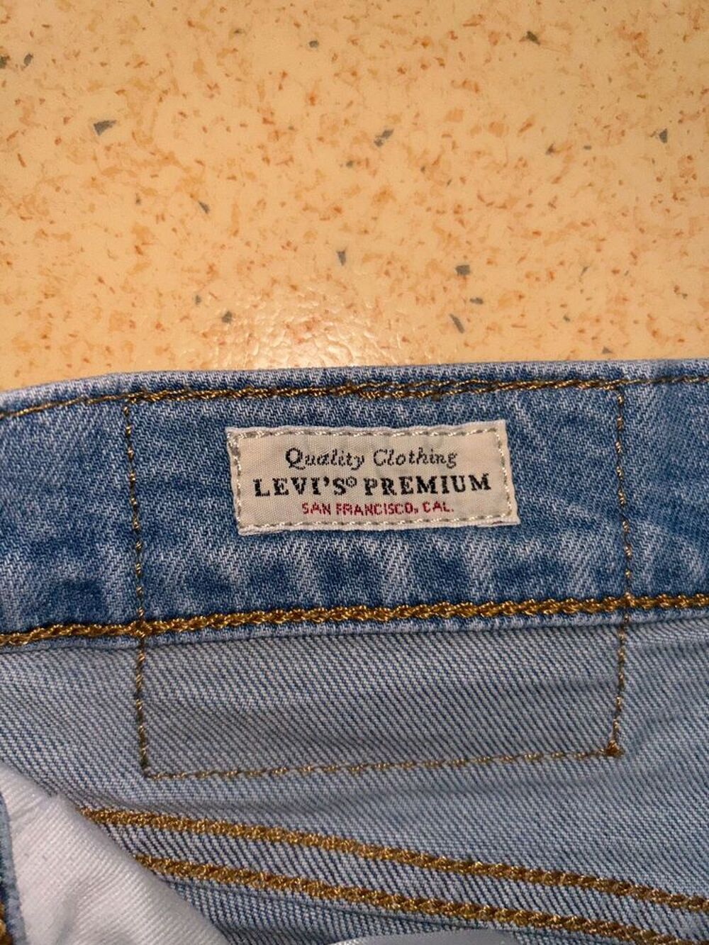 Lot de 2 Jeans de marque Lewi Straus &amp; Co W28 L32 Lot 512 Vêtements