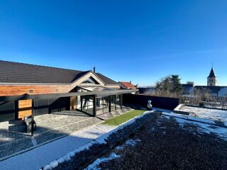  Maison � vendre 5 pi�ces 205 m�