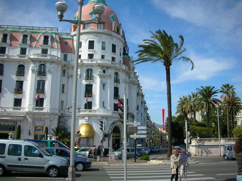 Location Appartement Appartement 2 pièces (65 m2) meublé prés de la plage à Nice Nice