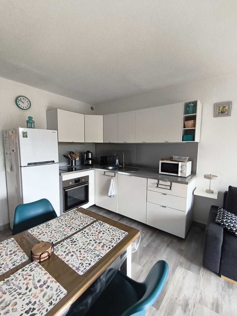   Appartement pour 4 personnes situé à la Londe les Maures  Provence-Alpes-Côte d'Azur, La Londe-les-Maures (83250)