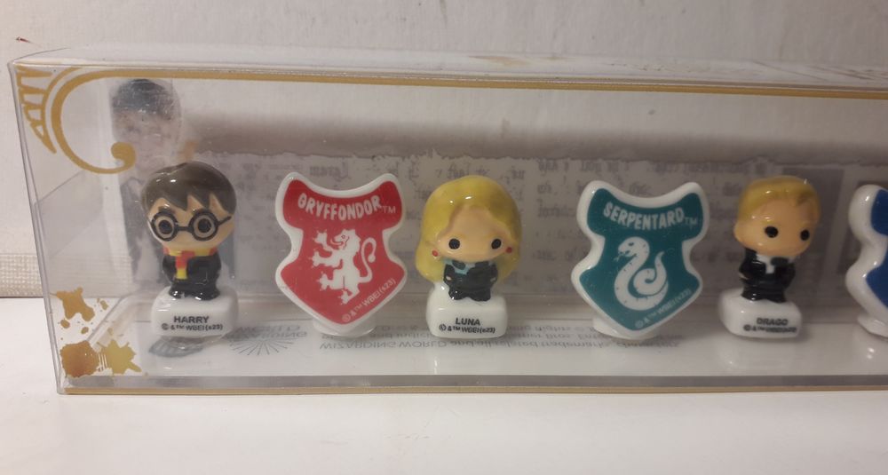 Coffret NEUF de f&egrave;ves Harry Potter 