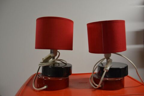 Deux lampes vintage rouge 25 Sainte-Geneviève-des-Bois (91)