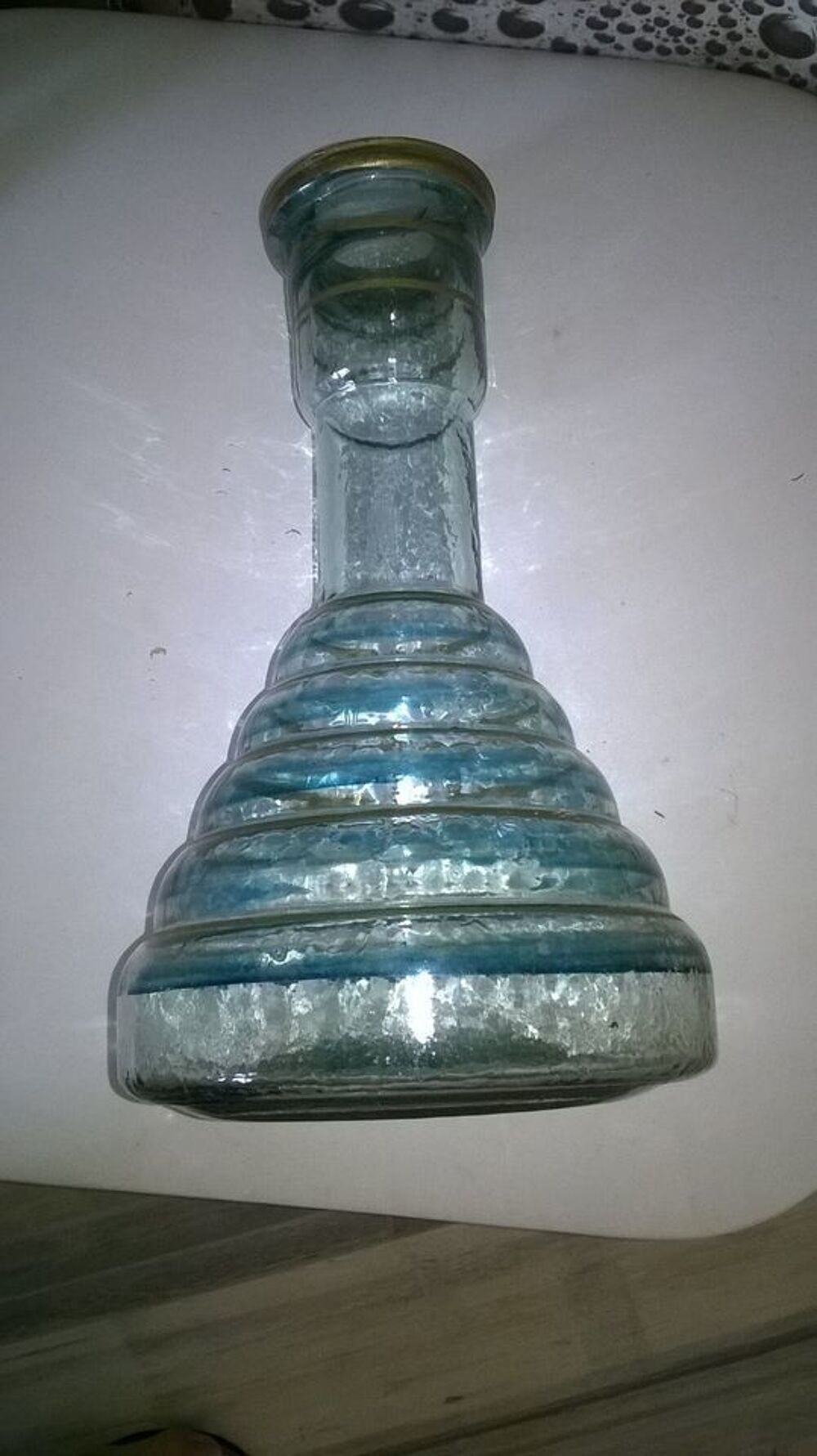 Vase bleu et dore
Bon etat Décoration