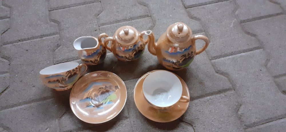 Petit service &agrave; th&eacute; d&eacute;cor&eacute; Décoration