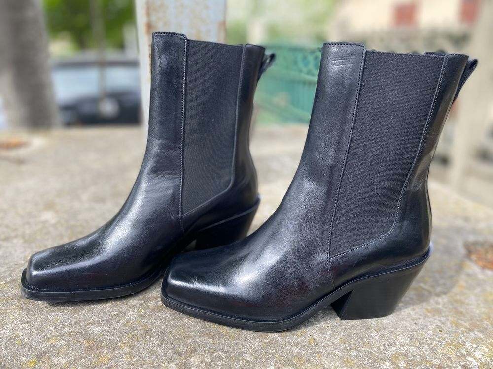 Bottes cuir noir taille 38 Chaussures