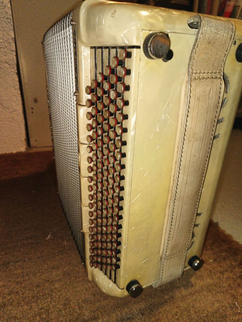 Accord&eacute;on chromatique CRUCIANELLI Instruments de musique