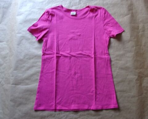 Tee shirts en taille 14 ans 2 Montaigu-la-Brisette (50)