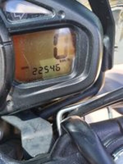 SUZUKI 2011 occasion 63270 Vic-le-Comte