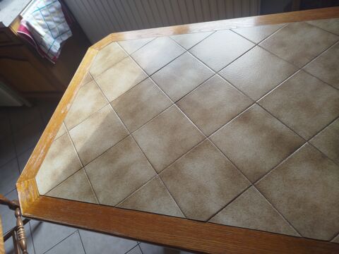 table salle  manger 70 Kintzheim (67)