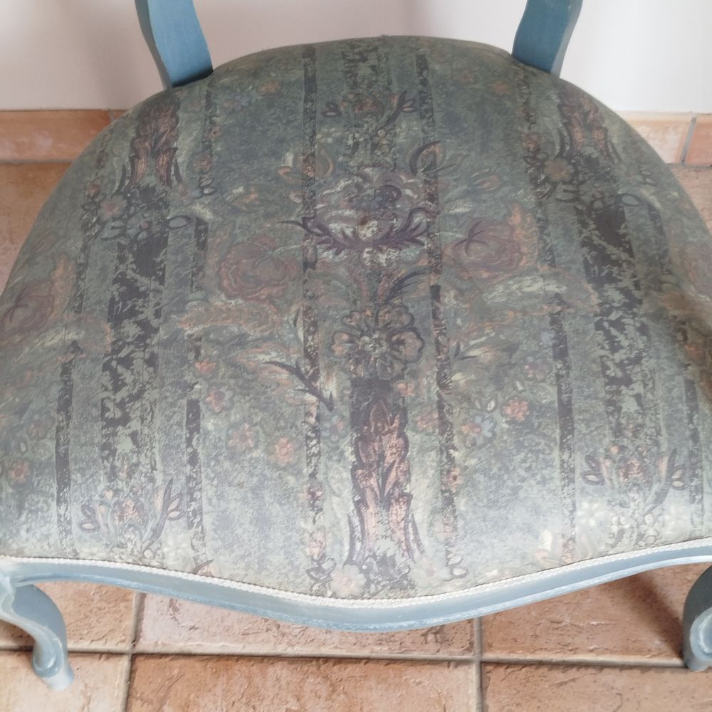 Tr&egrave;s joli fauteuil Voltaire Meubles