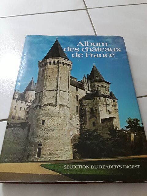 Album des ch�teaux de France 10 Combs-la-Ville (77)
