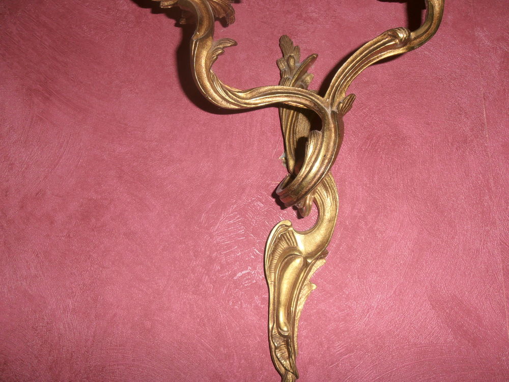 luminaires :1 paire d' appliques en bronze . Meubles