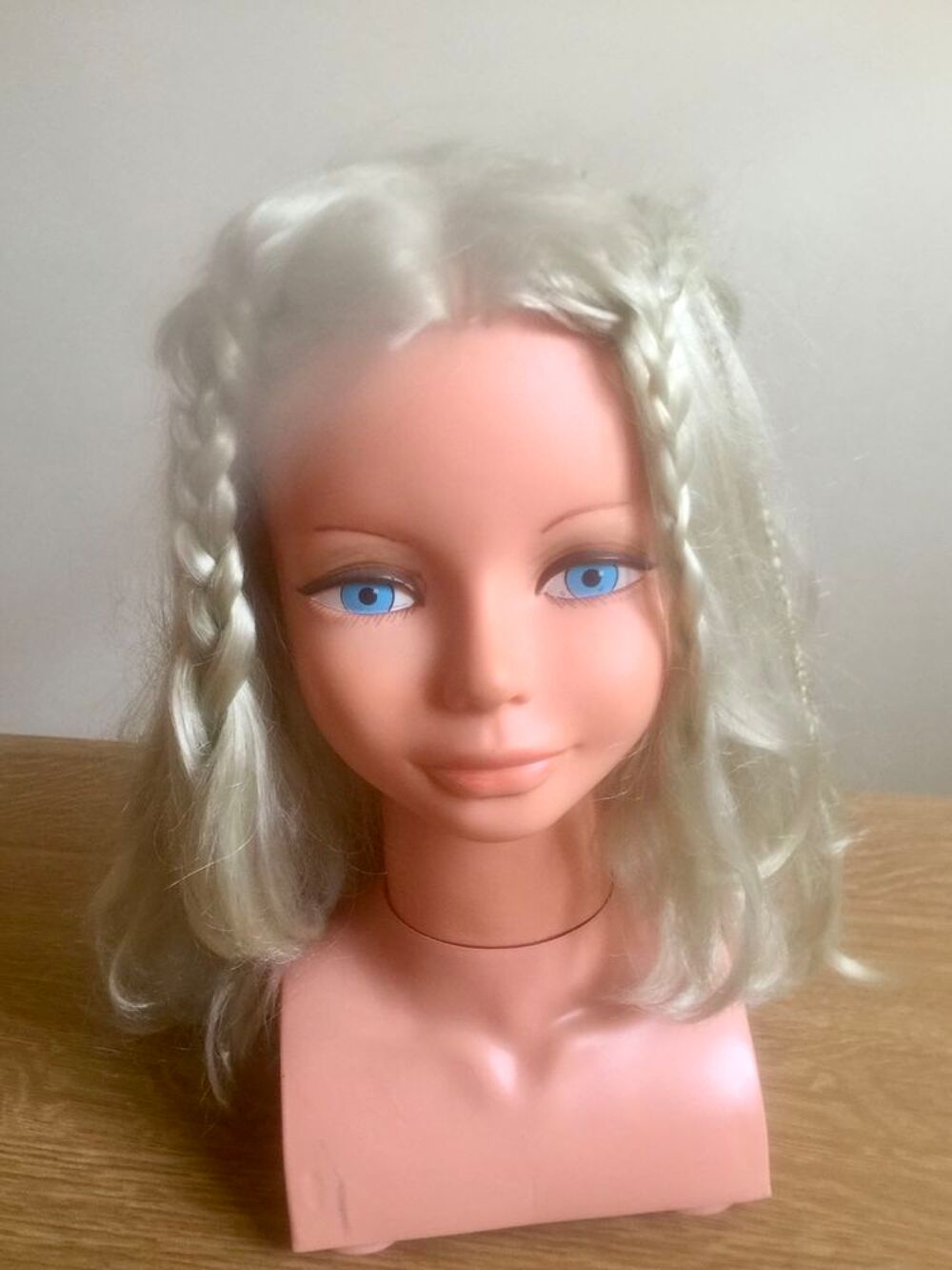 T&ecirc;te &agrave; coiffer Jeux / jouets