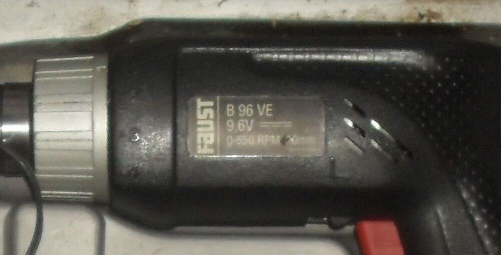 FAUST perceuse visseuse deviseuse sans fil. Bricolage