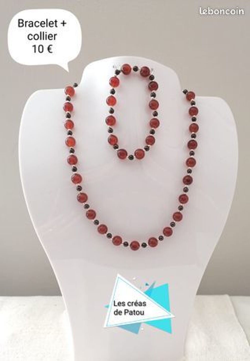 Collier + bracelet en Perles de verre Bijoux et montres