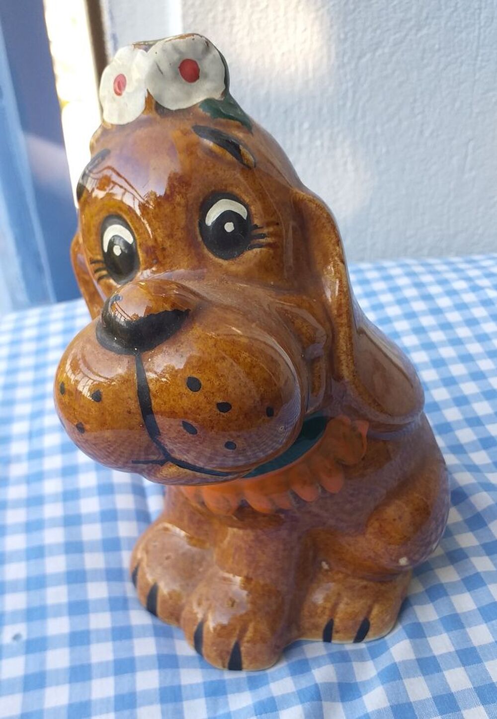 TIRELIRE chien en porcelaine Décoration