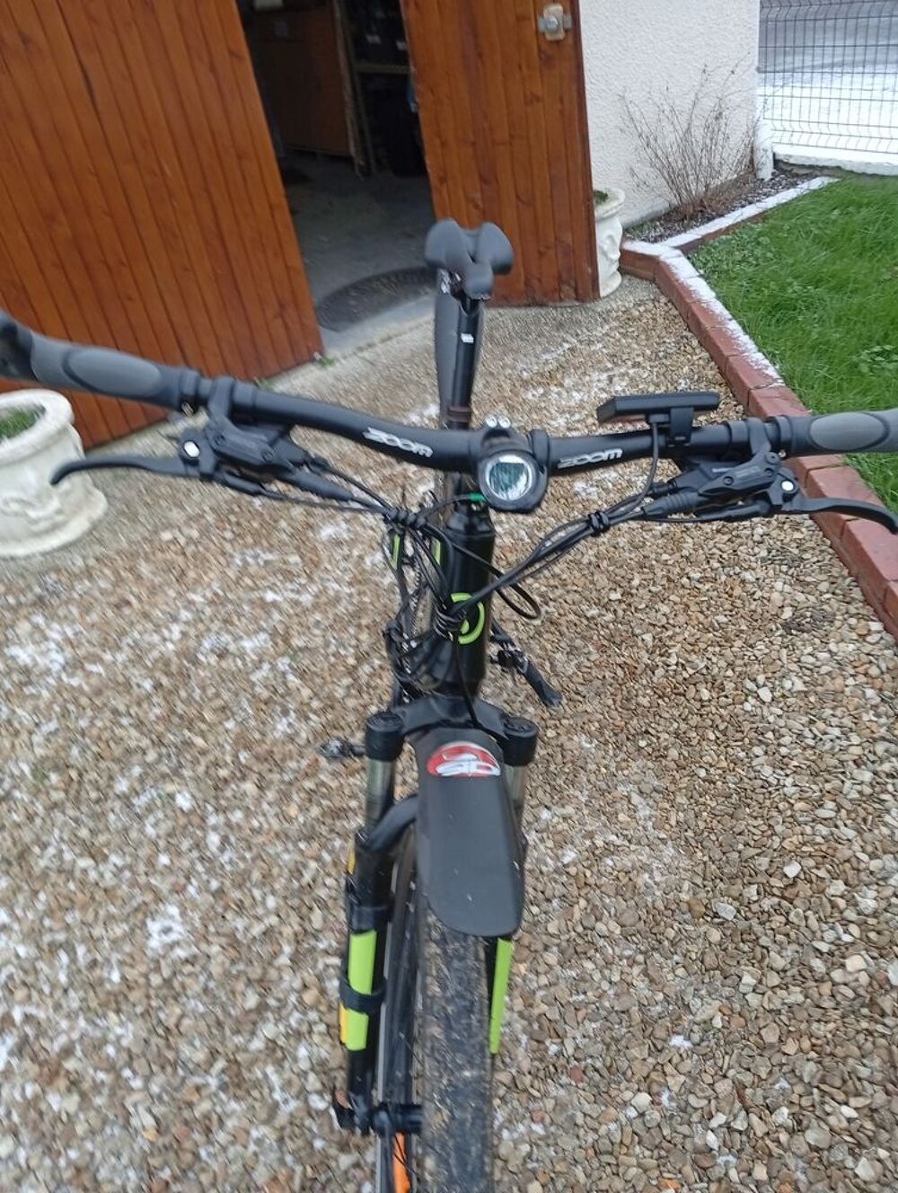 VTT &eacute;lectrique bon &eacute;tat V�los