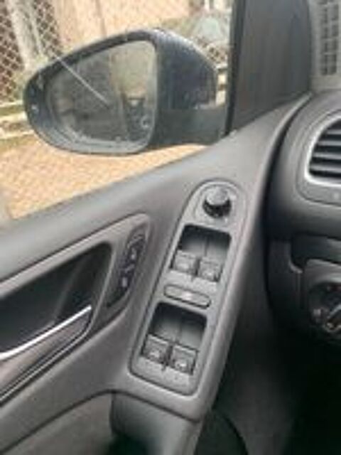 Golf 1.6 TDI 105 FAP CR Confortline 2011 occasion 38110 Saint-Jean-de-Soudain