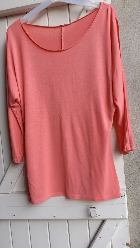 Tee-shirt fluide taille 2 2 Grisolles (82)