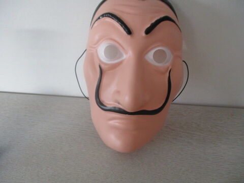 masque de carnaval 4 Castres (81)