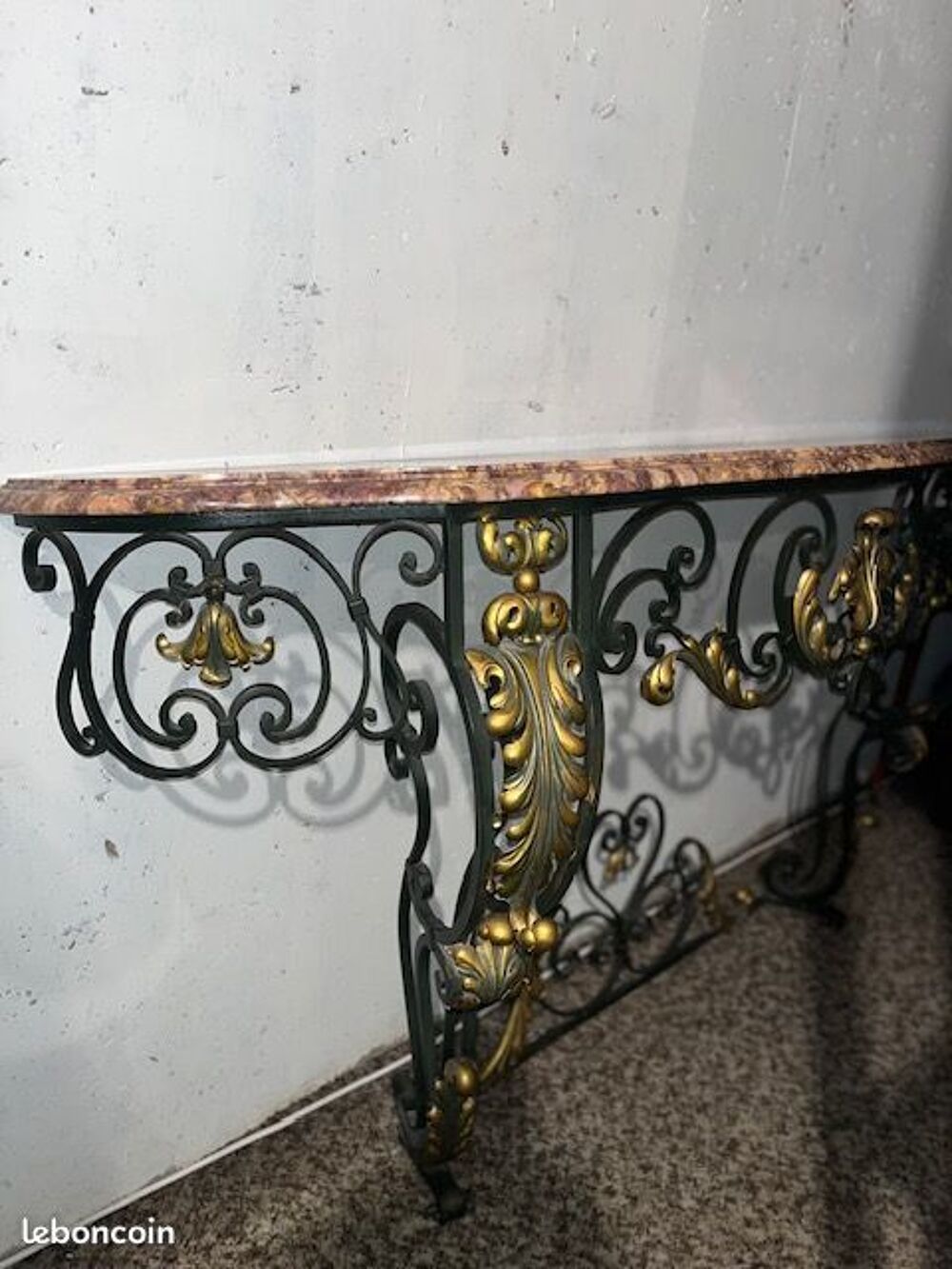 Console en marbre et fer forg&eacute; XXe si&egrave;cle Meubles