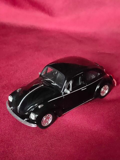Voiture miniature Volkswagen Coccinelle 15 Avermes (03)