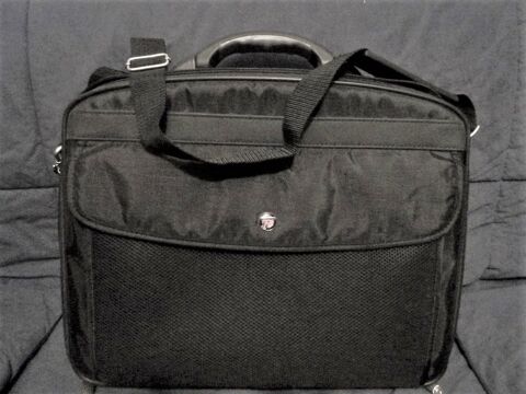 Sacoche pur transport de P C 25 Saint-M�dard-en-Jalles (33)