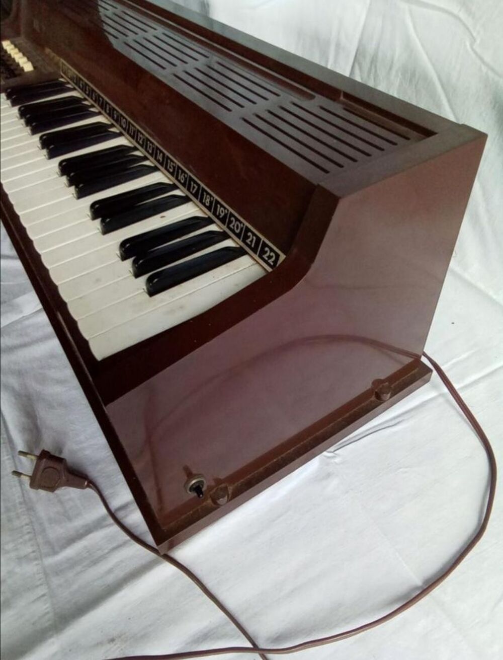 Orgue electrique Vintage 1960 Magnus Meubles