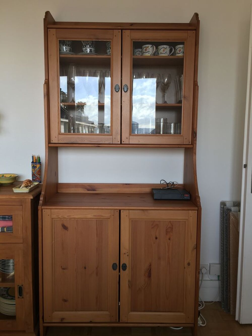 Vitrine et rangement en bois style ancien Meubles