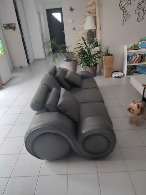 Canap� cuir relax 3 places  190 Saint-Xandre (17)
