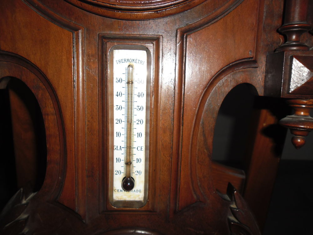 Pendule barom&egrave;tre ancienne murale en bois Meubles