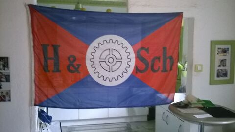 Drapeaux de maison des compagnies maritimes allemandes
9 Talange (57)