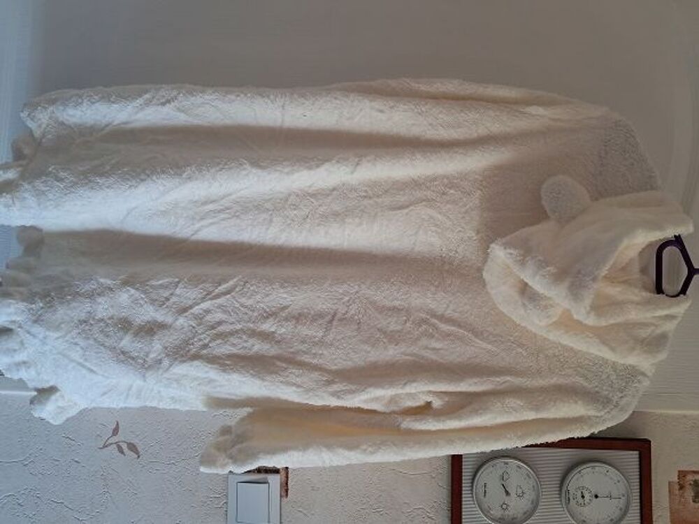 Chemise de nuit Ours blanc manga cosplay anime sailor moon j Vêtements