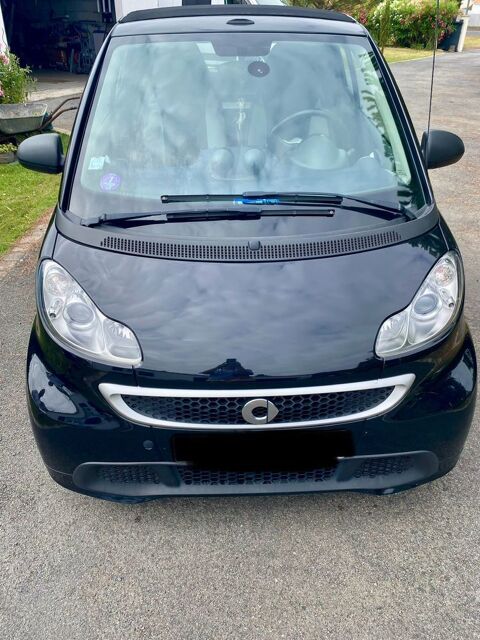 Smart fortwo cabriolet noire 2013