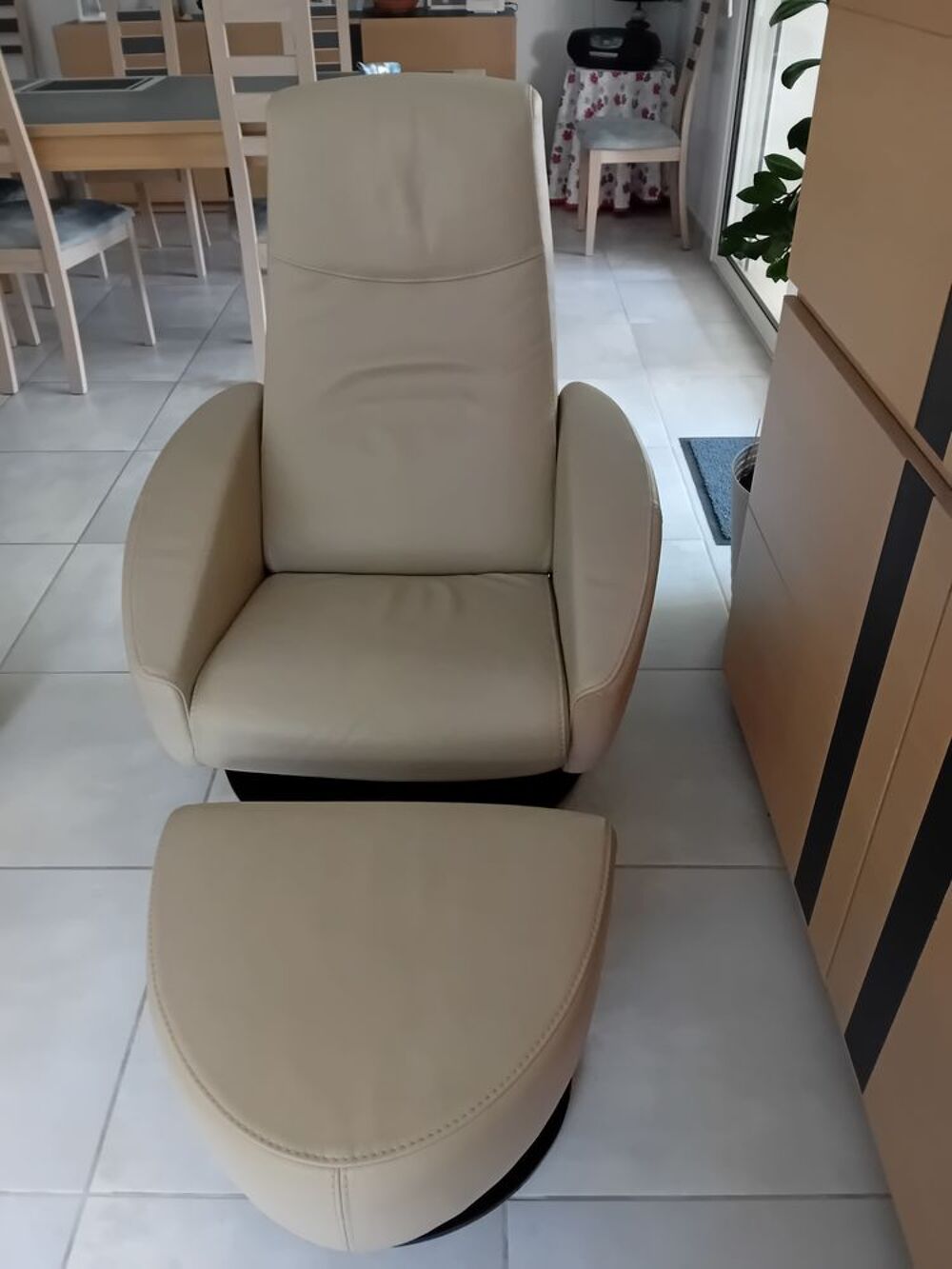 Fauteuil &amp; pouf STEINER cuir Meubles